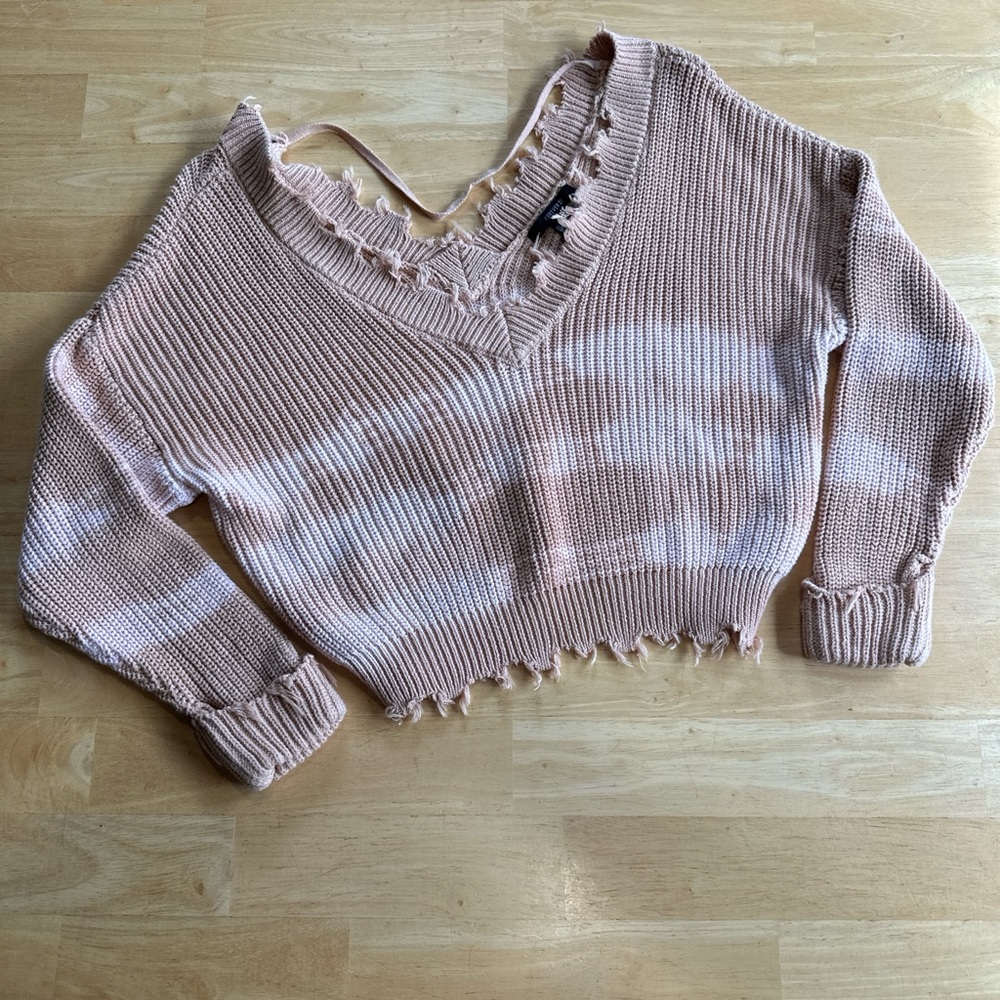 Forever 21 Tan V-Neck Women's Sweater Small
